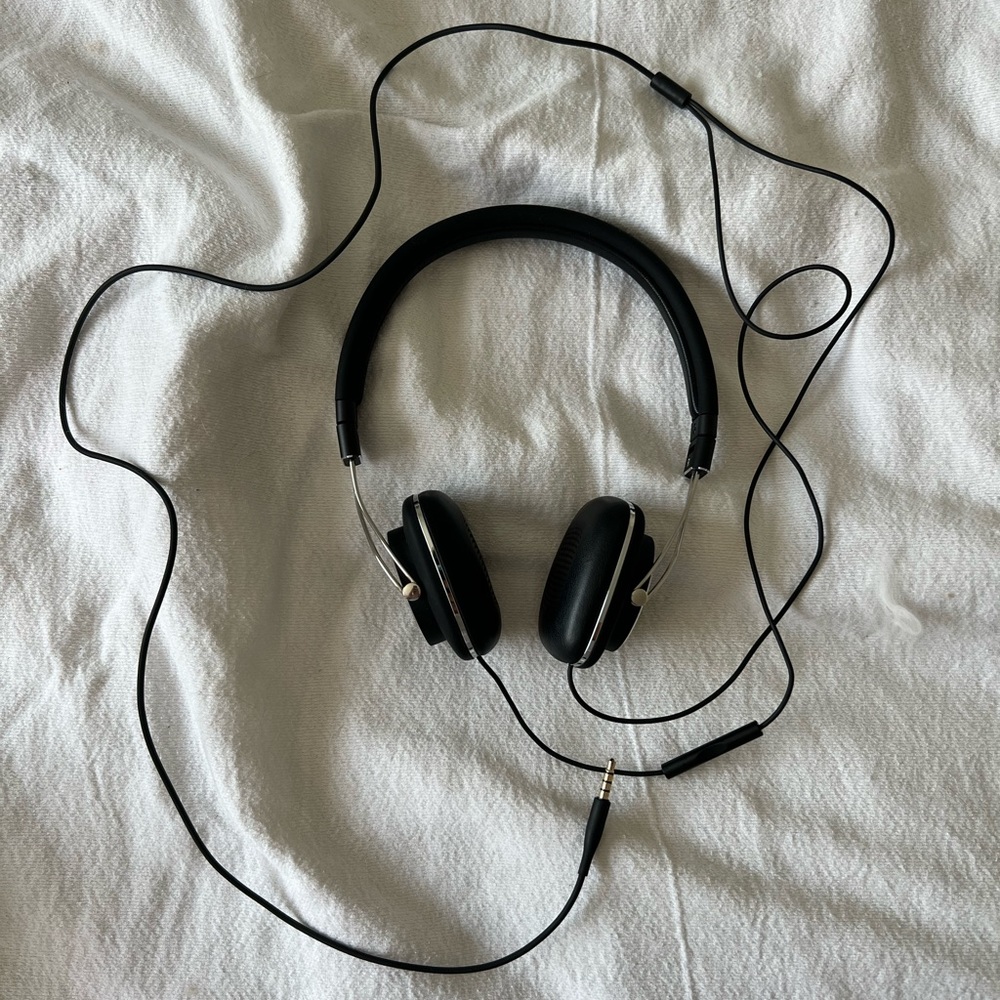 Bowers Wilkins Noise Canceling Headphones